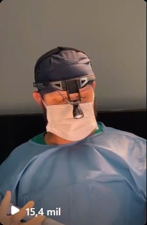 Reel: Dr. Raphael no centro cirúrgico